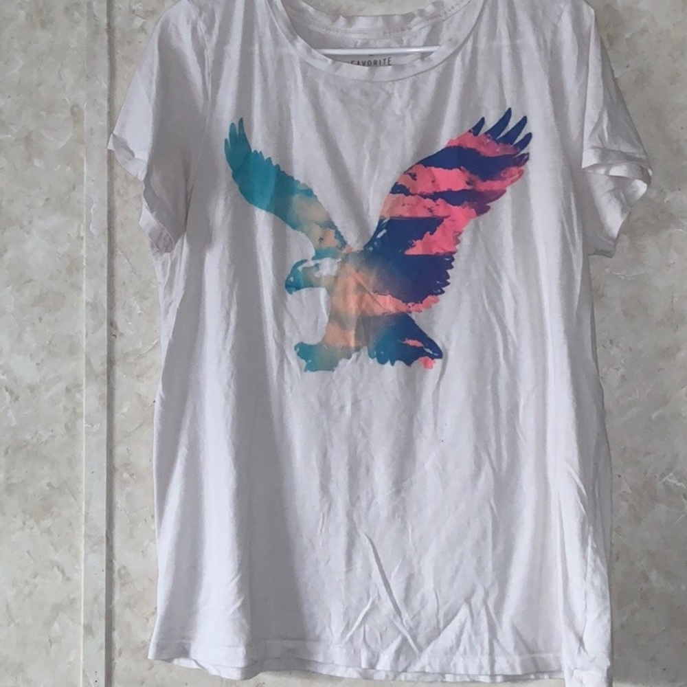 American Eagle Women’s Graphic T-Shirt - XLarge